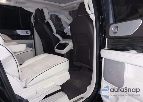 2023 Lincoln Navigator Black Label L z USA, uszkodzony, nr VIN 5LMJJ3TG8PEL09877